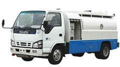 XE TẢI CHỞ DẦU ISUZU