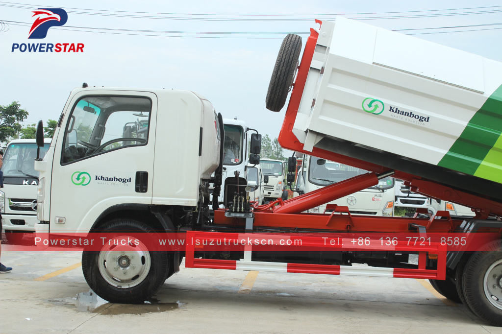 Mongolia Isuzu Hook arm garbage truck