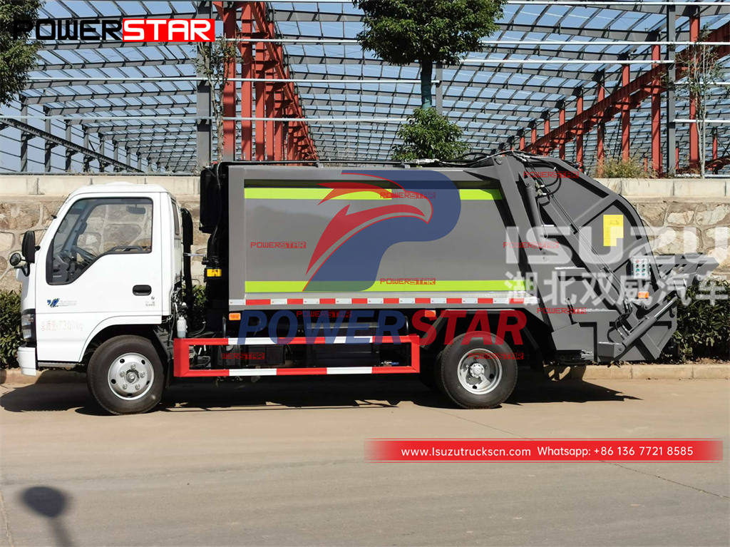 Custom-made ISUZU 4Ã—4 130HP 6CBM rear loading refuse truck for sale