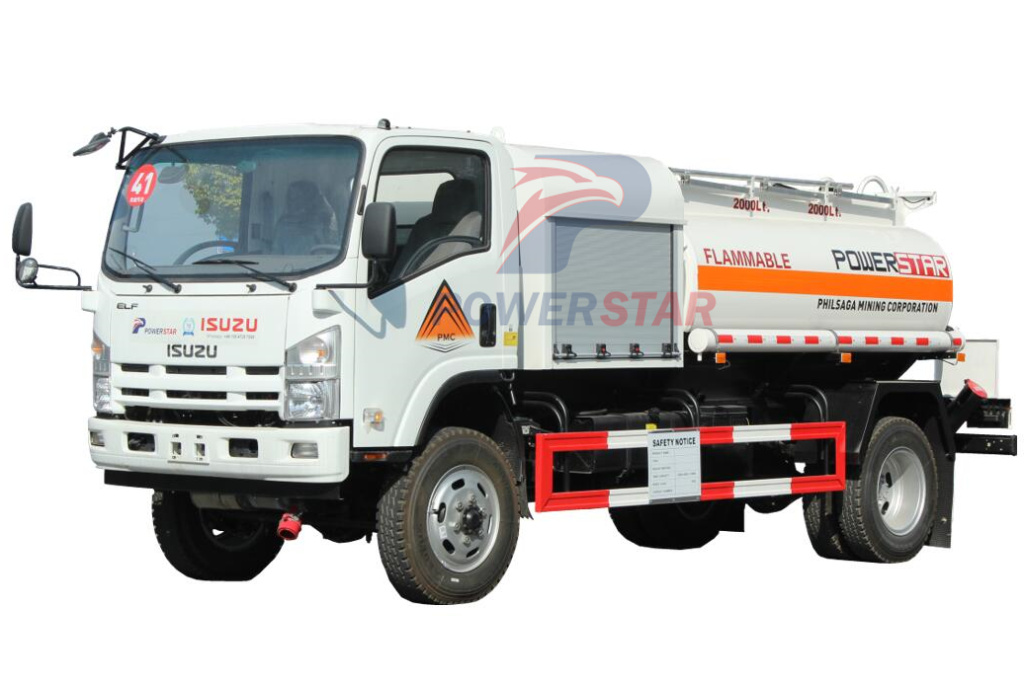 Philippines Isuzu NPR/700P 4X4 4.000L AWD Xe địa hình Nhiên liệu Bowser Xe bồn chở dầu