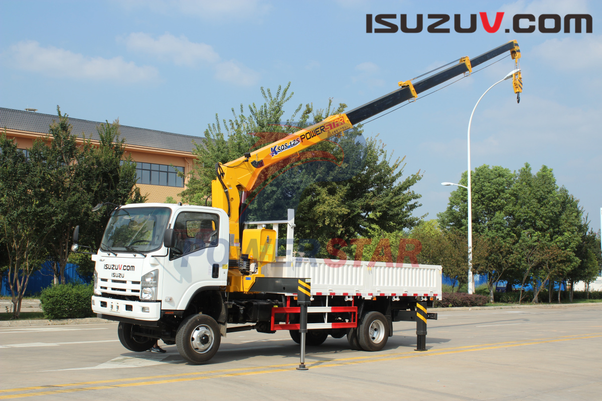 Tajikistan Isuzu NPR ELF 4x4 off road cargo Truck mounted crane