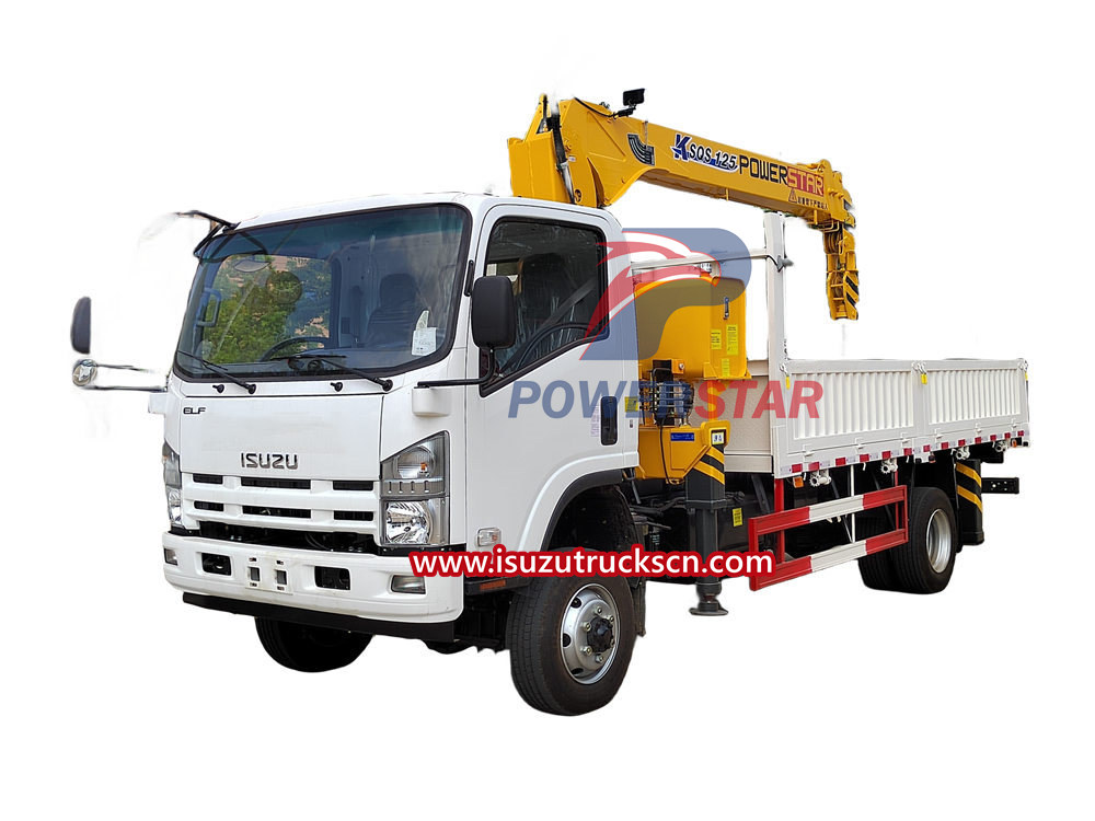 Cần cẩu gắn trên xe tải Isuzu