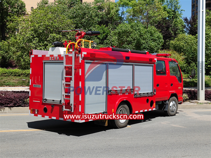 isuzu fire truck