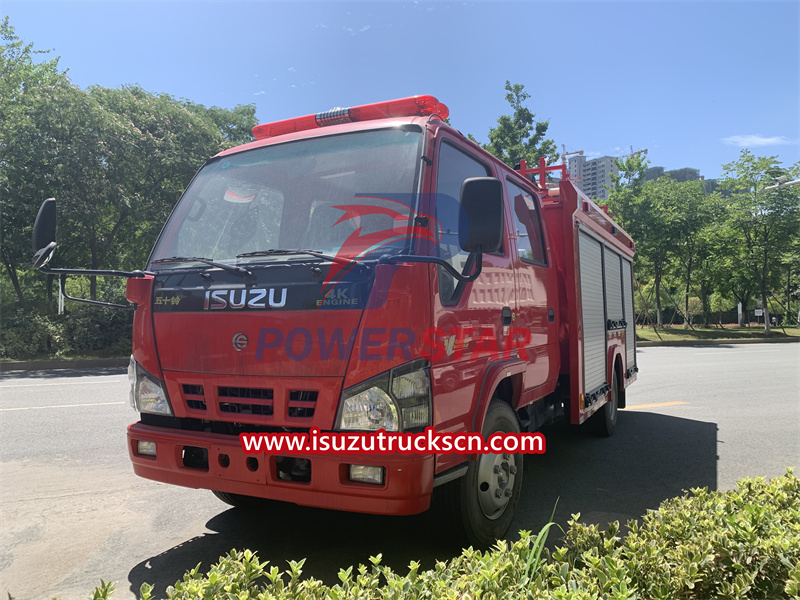 isuzu fire truck