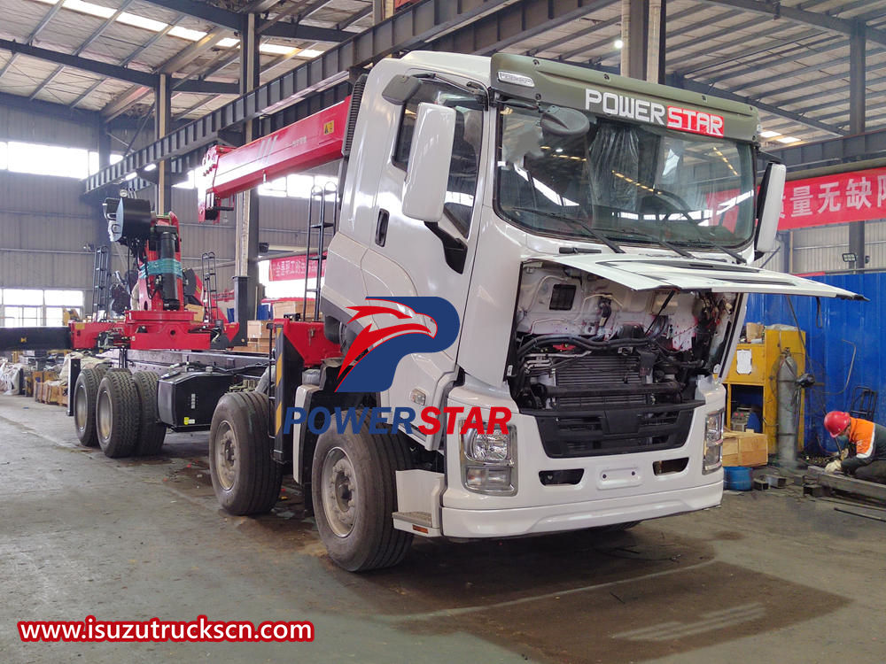 Xe cẩu thủy lực Isuzu