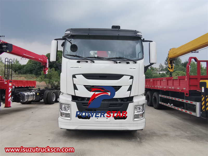 Isuzu GIGA stiff boom crane truck