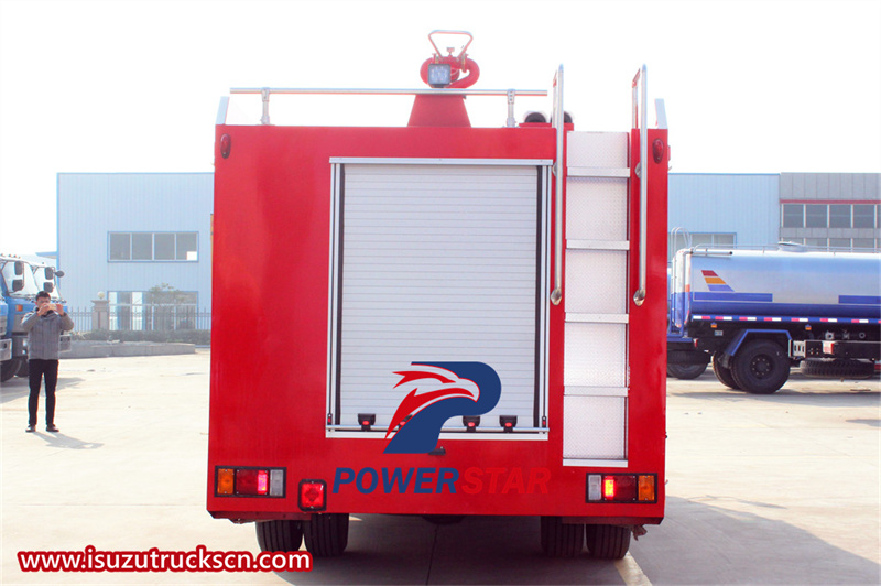  Isuzu 700P water tender fire truck