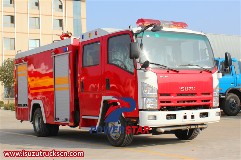 Isuzu 700P water fire fighting truck