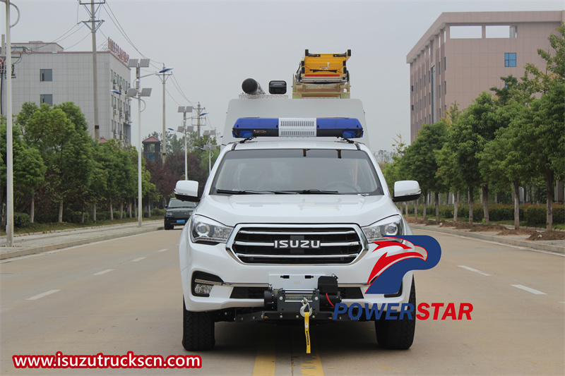 Isuzu pick up tool maintenance vehicle