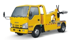 Cambodia road rescue recovery vehicles Isuzu wrecker tow trucks