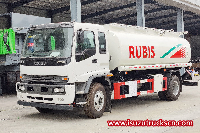 Philippines ISUZU FTR Xe bồn chở dầu nhiên liệu 16000L
    