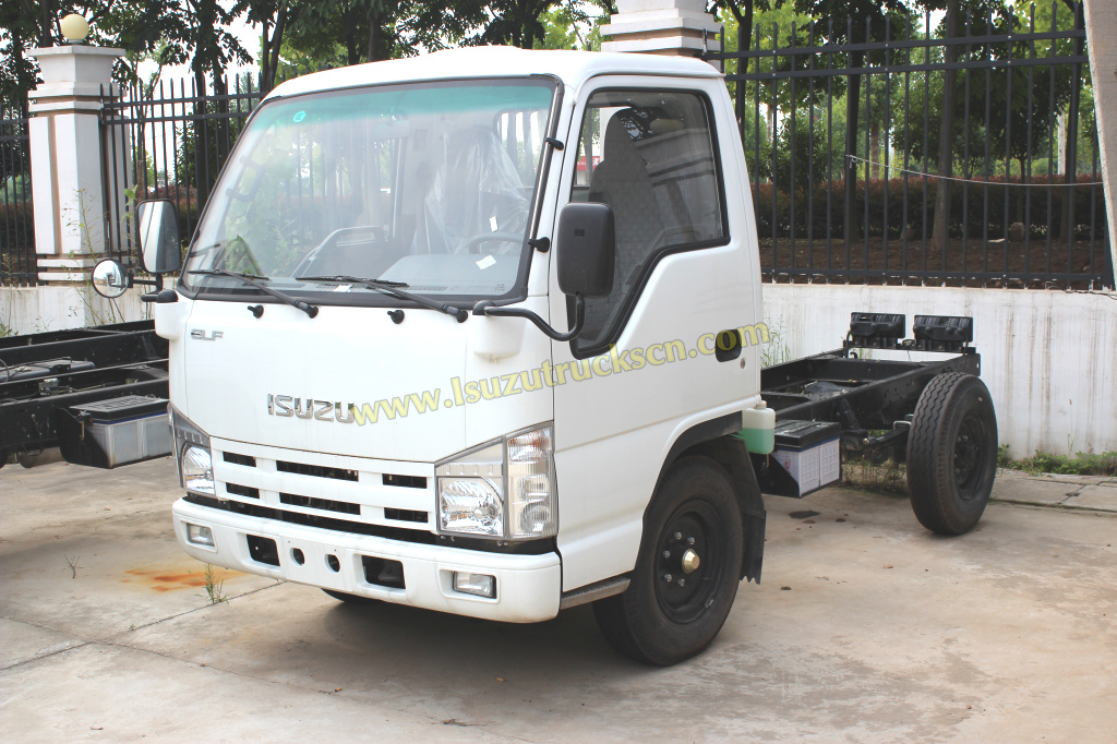 Khung gầm xe cứu hỏa ELF mới 3 tấn ISUZU tùy chỉnh để xuất khẩu
    