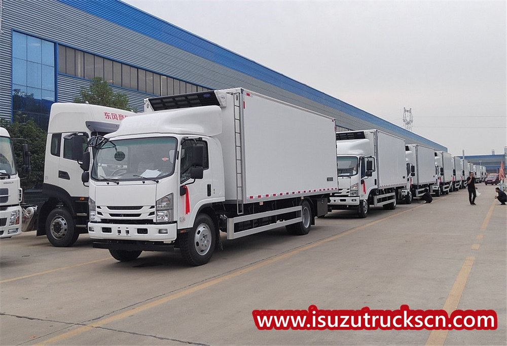 21 chiếc Xe tải đông lạnh ISUZU ELF được xuất khẩu
    