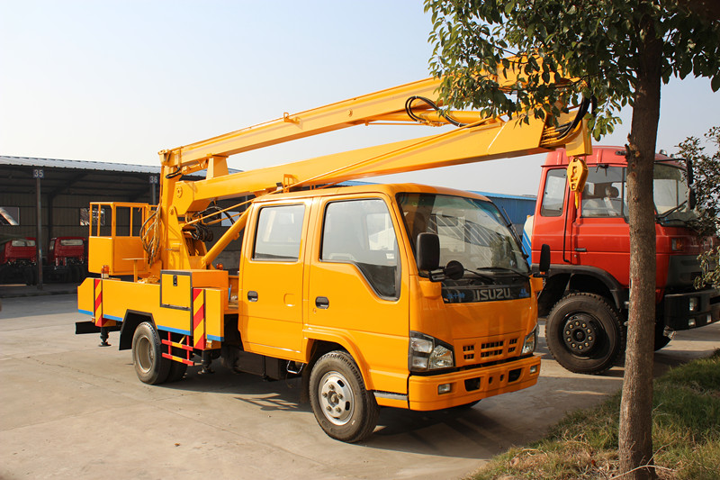 Xe tải bệ trên không hoạt động cao QL1070A5HWY ISUZU 16Meters
    