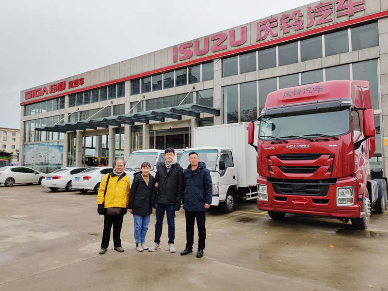 Khách hàng Campuchia mua xe chữa cháy ISUZU 700P từ POWERSTAR TRUCKS
    