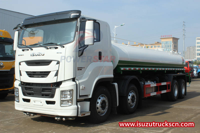 Xe tải phun nước ISUZU GIGA 30000L VC61 8X4
    