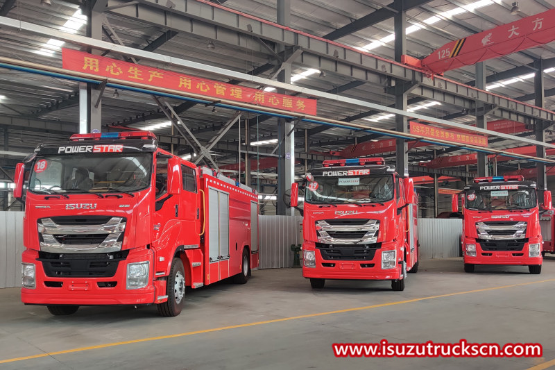 Xe chữa cháy bọt Isuzu, xe chữa cháy Isuzu 380HP ISUZU Giga 8000L
    